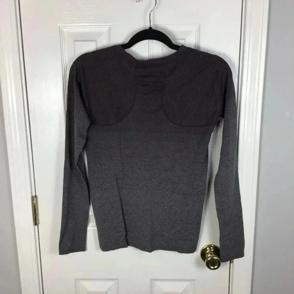 Athleta Women's Momentum Gradient Heather Long Sleeve Top Size Small - Picture 5 of 5